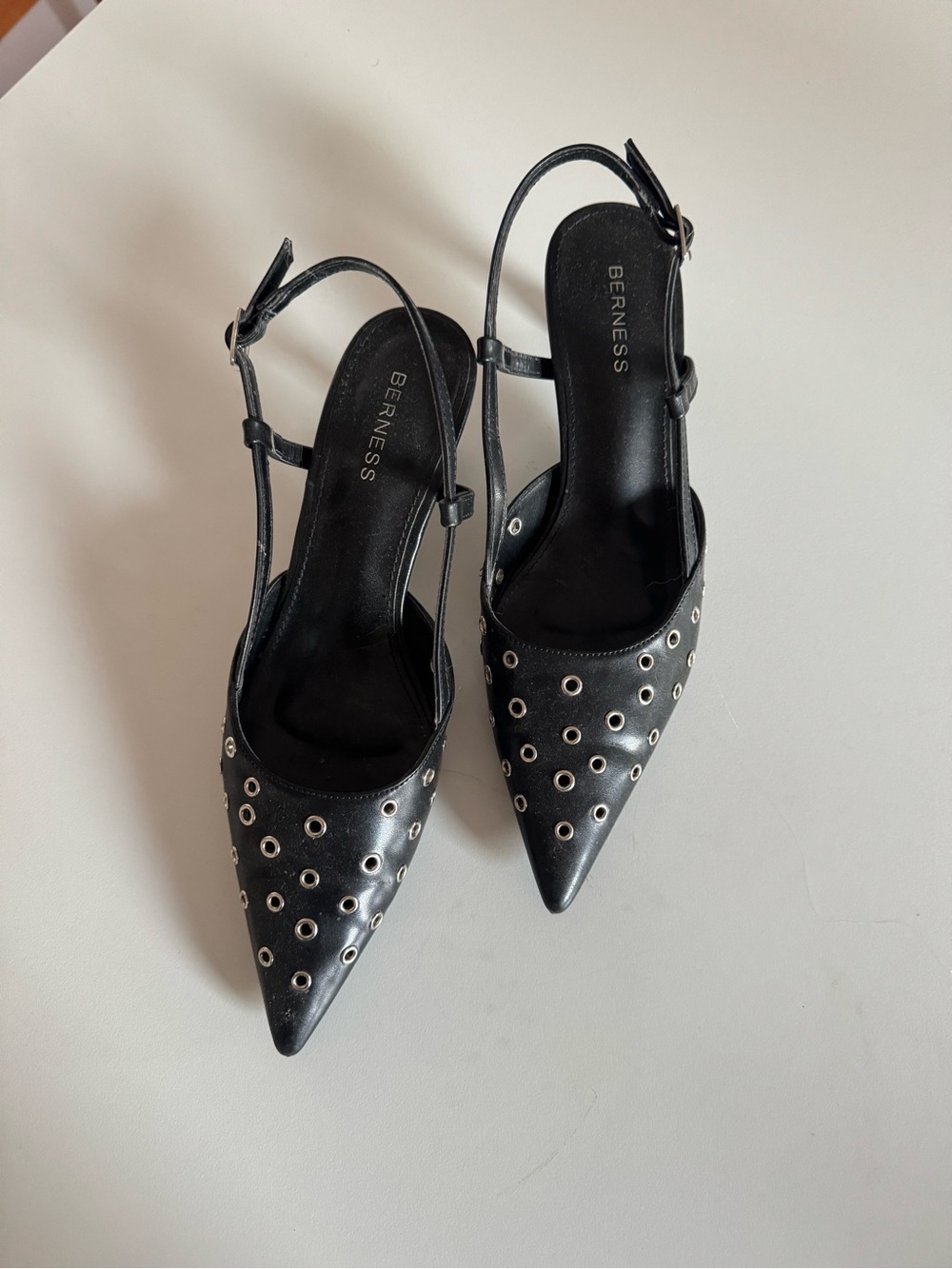 Black Pointed kitten heels with Grommet Detailing